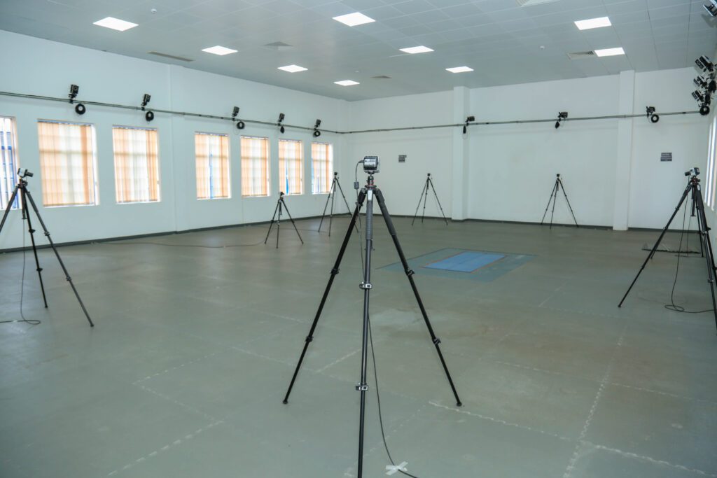 High Performance Laboratory 3 (1)